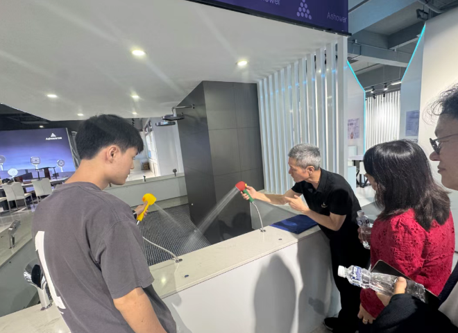 1760145239587774.png image.png